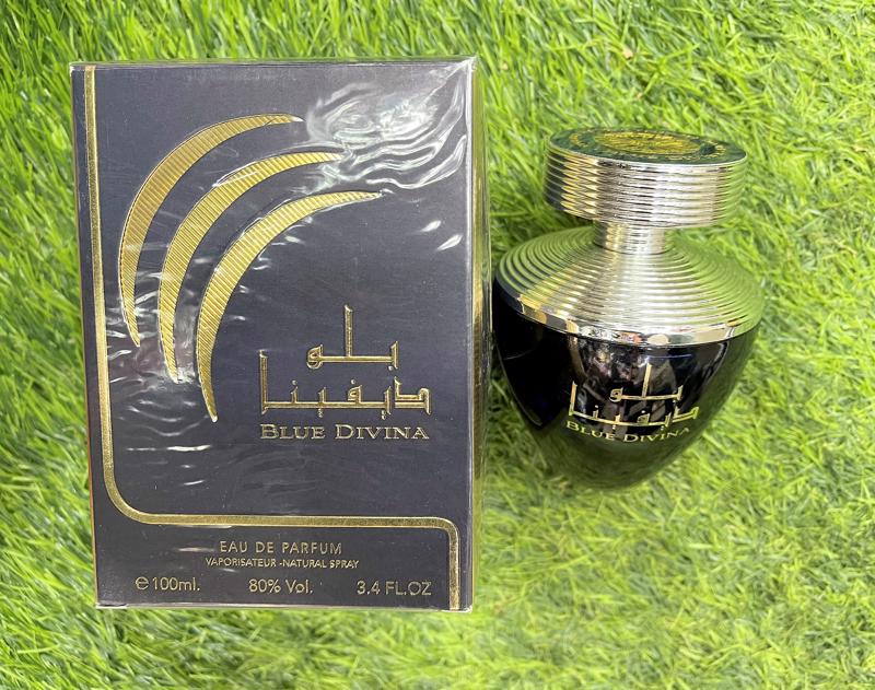 blue divina perfume