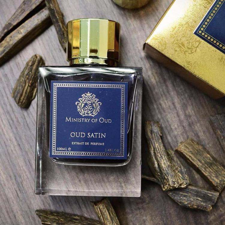 Oud satin cheap